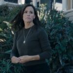 The-Last-Thing-He-Told-Me-Jennifer-Garner-Grey-Sweater